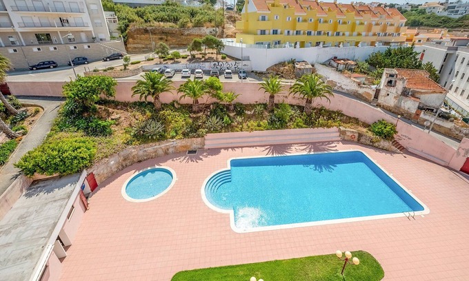 Ericeira Wohnung | GuestReady - Pocinhos Residence
