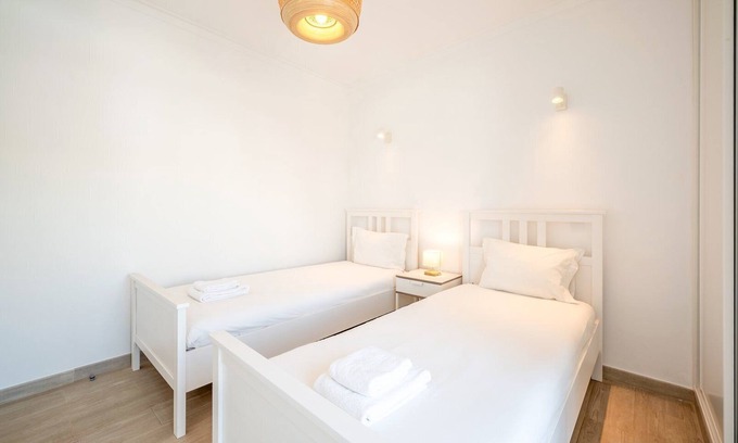Costa de Caparica Wohnung | GuestReady - Sunny Retreat in Costa da Caparica