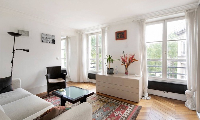 Marais Wohnung | GuestReady - Simplicity in the Heart of Paris