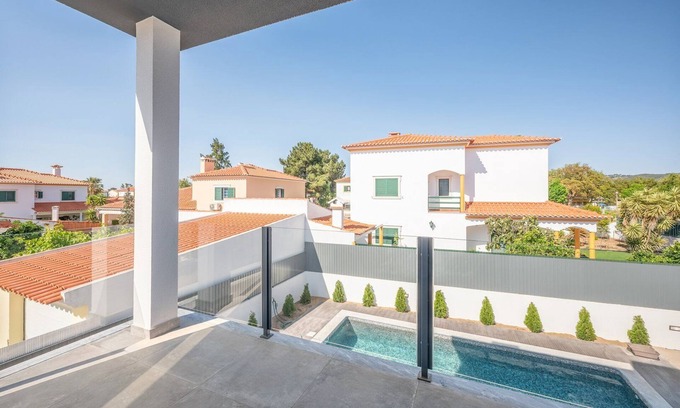 Sao Simao Haus | GuestReady - Summertime Villa in Azeitão