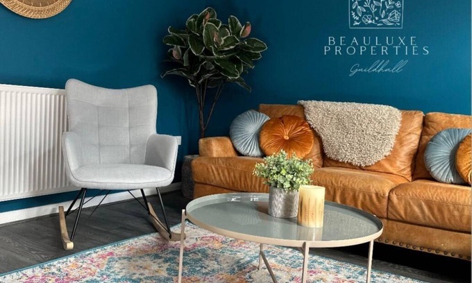 Church Gresley Haus | Guildhall -Beauluxe properties 3 bedroom 4 beds sleeps upto 6 people