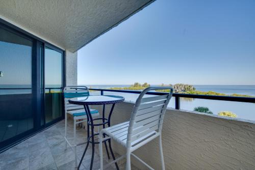 Hudson Wohnung | Gulf-Front Views Coastal Hudson Condo!