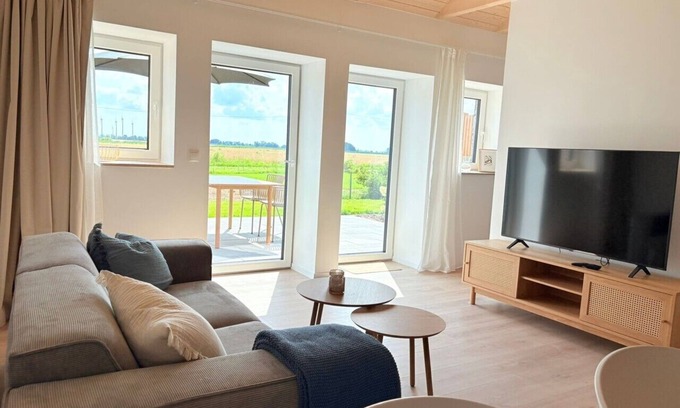 Altfunnixsiel Wohnung | Gulfhof Funnixerhörn dree - barrier-free vacations in the historic country house in Witt