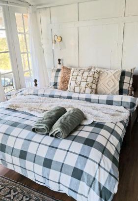 Ocean View Haus | Gypsy Cabin Ocean view