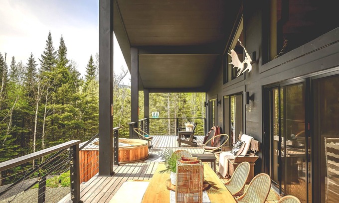 La Malbaie Haus | Hôtel à la maison - Villa le Pôle Nord