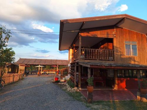 Fang Haus | Ha Me Garden ฮามีการ์เด้น โฮมสเตย์ฝาง