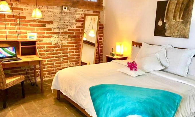 Esterito Haus | Habitación #3 a dos cuadras del malecón