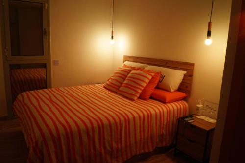 Viladecans Haus | Habitación doble con baño privado y desayuno incluido