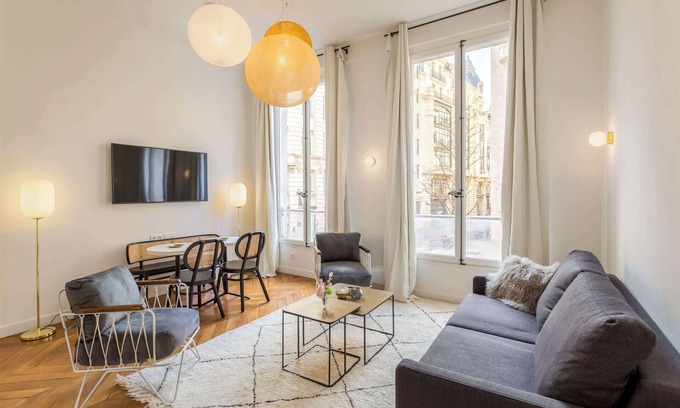 2nd Arrondissement Wohnung | Habitat Parisien - 1BR-1BA - Bourse Montorgueil