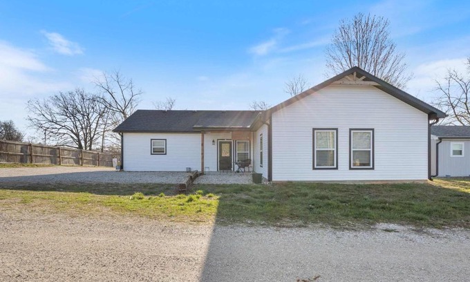 Linn Creek Wohnung | Hackberry Hideaway - Osage Beach