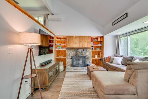 Campton Wohnung | half Mi to Campton Mtn Resort-Style Condo
