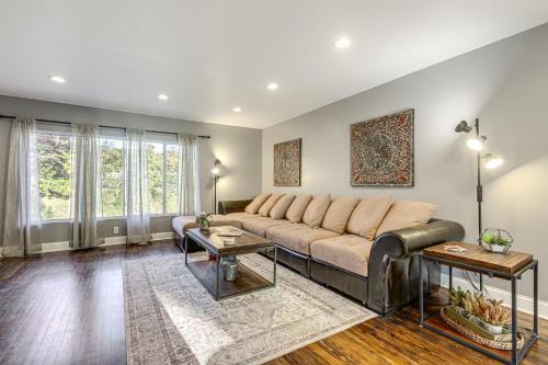 Petersburg Haus | half Mi to Creation Museum Home with Large Yard!