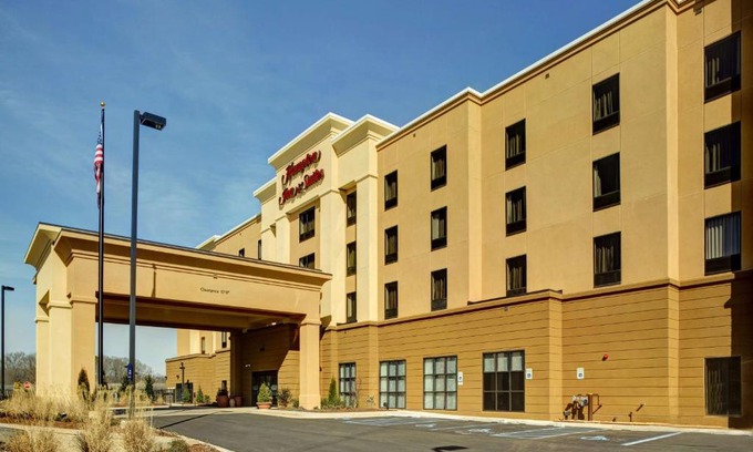Columbus Hotel | Hampton Inn and Suites Columbus, MS