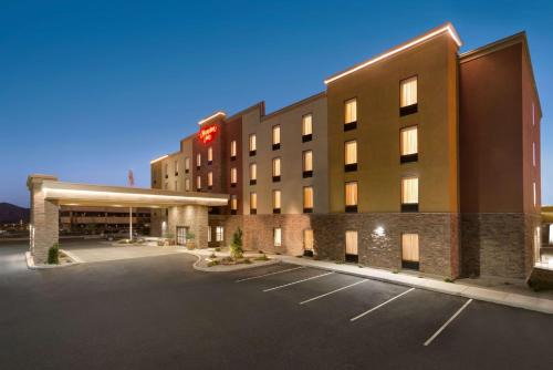 Elko Hotel | Hampton Inn by Hilton Elko Nevada