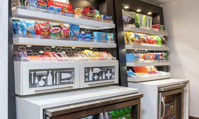 East Lansing Hotel | Hampton Inn East Lansing