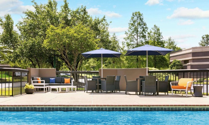 Ellendale Hotel | Hampton Inn Memphis-Walnut Grove/Baptist Hospital East