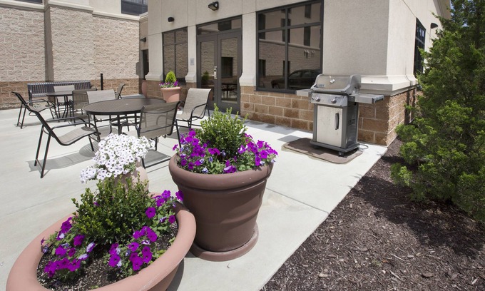 Bridgeville Hotel | Hampton Inn Pittsburgh-Bridgeville