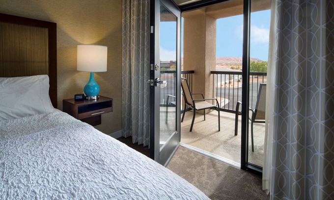 Page Hotel | Hampton Inn & Suites Page - Lake Powell