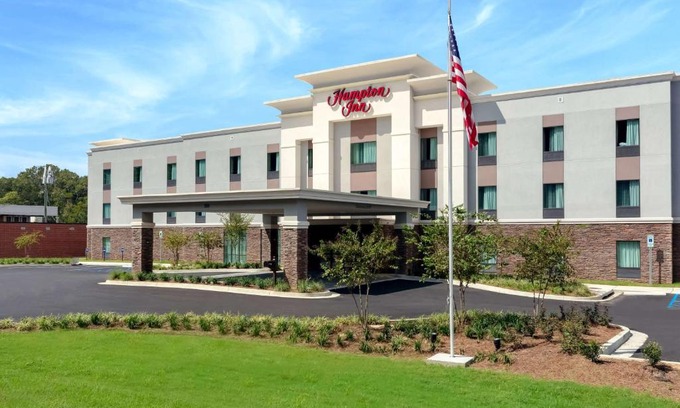 Wetumpka Hotel | Hampton Inn Wetumpka