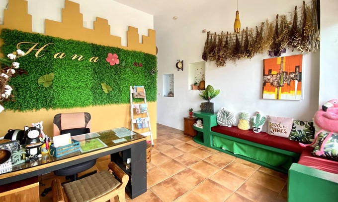 Sail Rock Beach Bed & Breakfast | HANA B & B