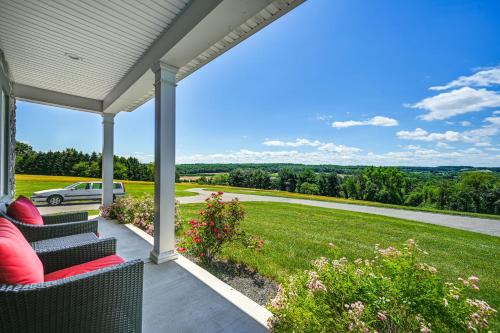 Porters Sideling Wohnung | Hanover Retreat with Pool, Near Codorus State Park!