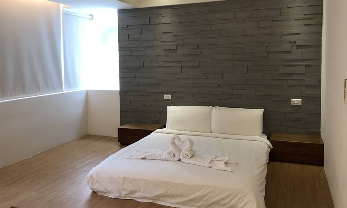 Tamsui Haus | Happiness Dot