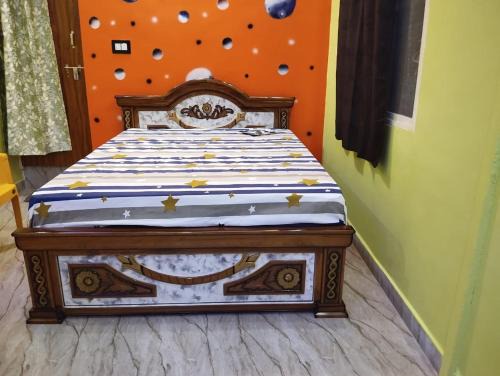 Hampi Haus | HAREKRISHNA GUESTHOUSE HAMPi