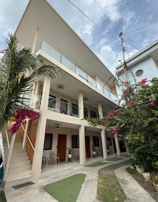 Basdiot Resort | HARMAN SUITES Moalboal