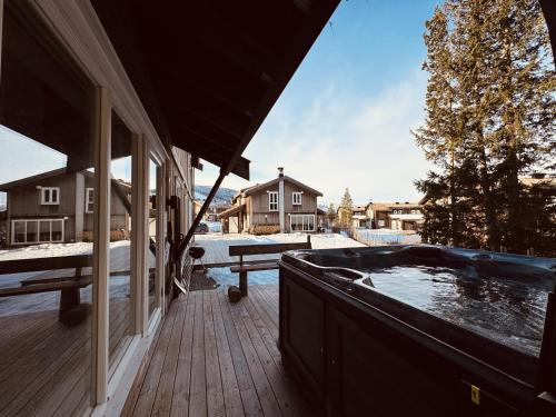 Geilo Haus | Harmony in Geilo, modern and cozy cabin with jacuzzi