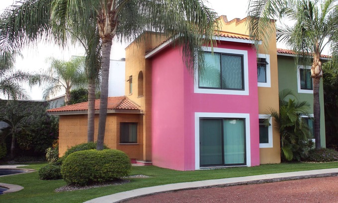 Chiconcuac Haus | Harmony, relaxation, fresh air, natural light, and colonial luxury.