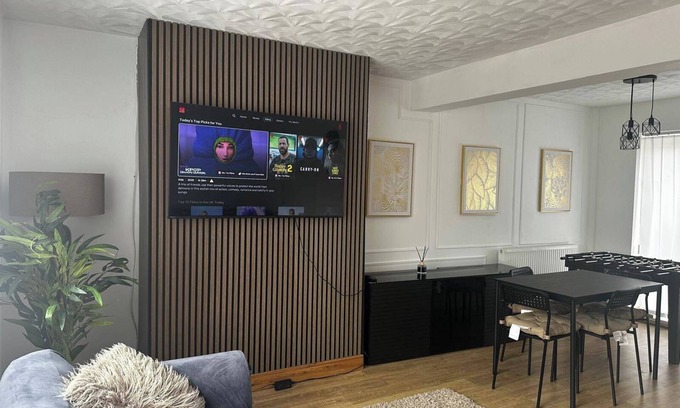 Hartlepool Haus | Hartlepool - House - Sleeps 5 - Parking