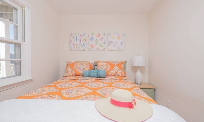 Harvey Cedars Haus | Harvey Cedars Duplex on Bayside Lagoon - 1st Floor