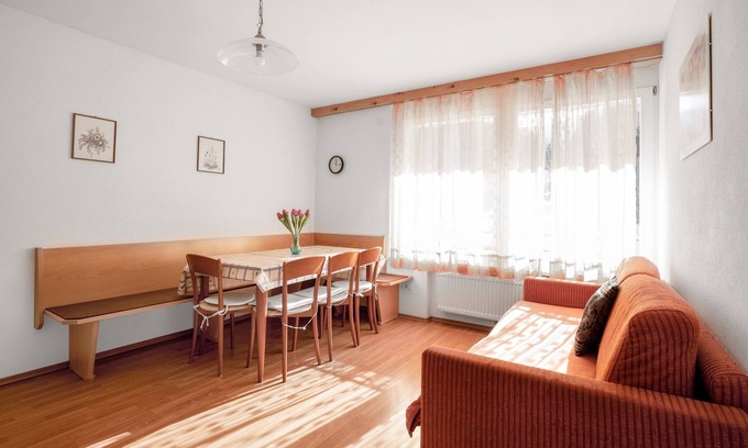 Valdaora di Sopra Wohnung | Haus Aue - Ferienwohnung 1 mit Balkon, Bergblick & WLAN