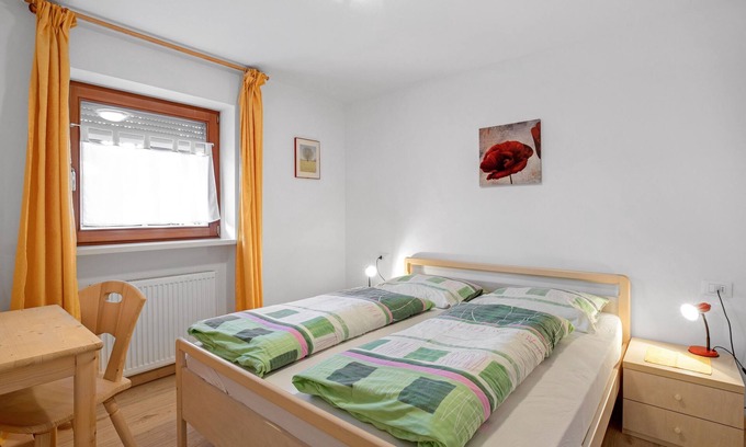Valdaora di Sopra Wohnung | Haus Aue - Ferienwohnung 3 mit Bergblick & WLAN
