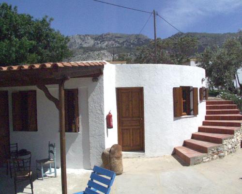 Amaniou Haus | Haus in Privatgrundstück bei Amaniou