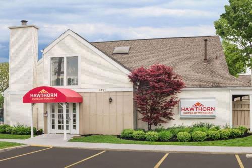 Columbus Hotel | Hawthorn Extended Stay by Wyndham Columbus