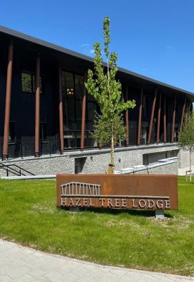 Bunclody Hotel | Hazel Tree Lodge Bunclody