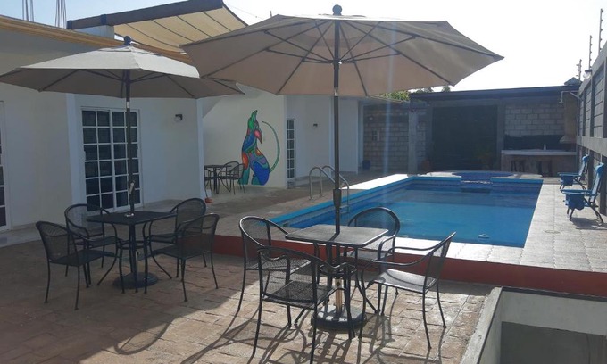 Salina Cruz Hotel | HB Alebrijes SC