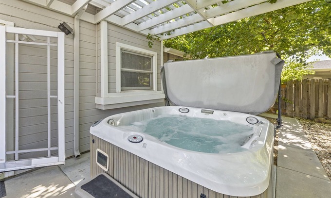 Southeast Boise Haus | Heart of Boise*Simplot sports complex*Pool Table