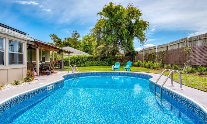 St. Augustine South Haus | Gathering Shore - Perfekt für Familien! POOL, bequem in die Innenstadt und zum Strand, kostenlose Attraktionen!