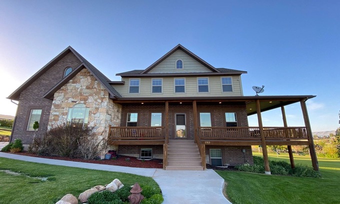 Sweetwater Kabine | 9 Schlafzimmer und 10 Badezimmer + Bonus-Zimmer 6.000 sq ft 50 Schlafplätze auf fast 1 acre