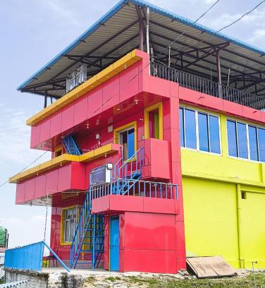 Tehri Haus | heights of dhanaulti a 360 view guest house