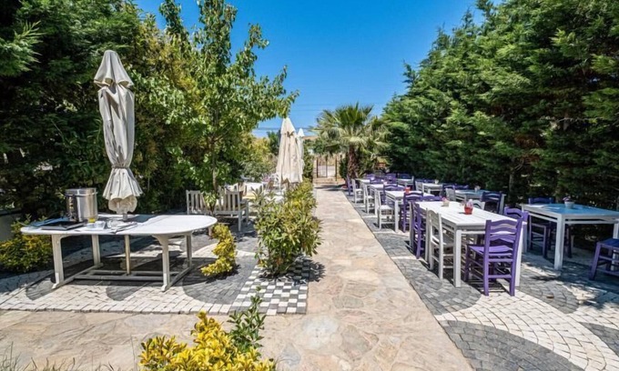 Bozcaada Hotel | Heredot Otel