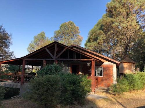 Tupataro Wohnung | Hermosa Cabaña en bosque muy cerca Patzcuaro