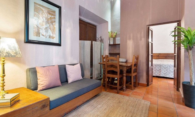 Downtown Queretaro Wohnung | Hermosa suite en Centro Histórico. Wifi+Desk