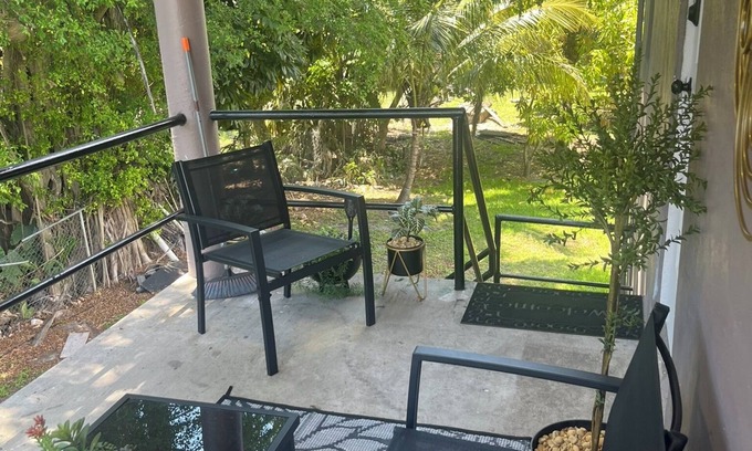 Pahokee Wohnung | Hidden Gem 2.0 located in Pahokee, FL