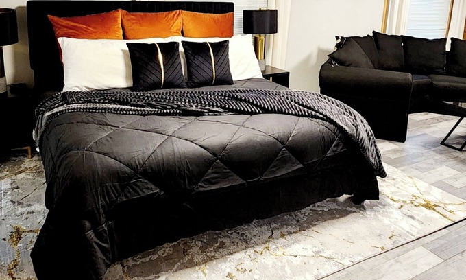 Southwestern Haus | Hidden Gem Getaway on a Hill