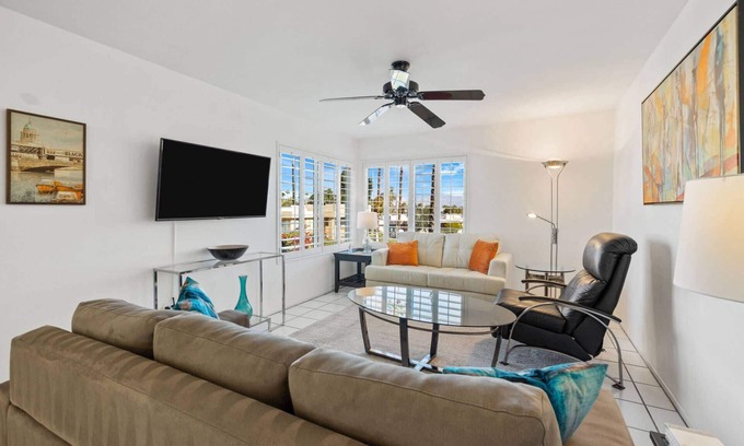 Palm Desert Eigentumswohnung | Hidden Gem in Palm Desert, Steps to Living Desert!