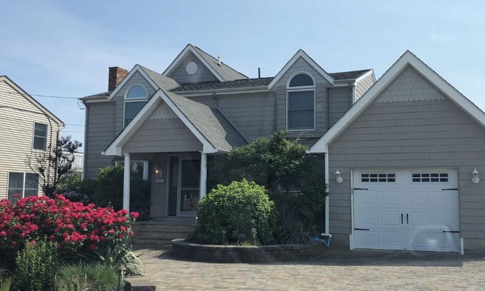 Ship Bottom Haus | ** Verstecktes Juwel in Ship Bottom NJ, 5 Schlafzimmer, 2 Badehaus
