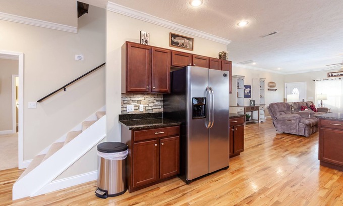 Sevierville Haus | Hideaway Cove